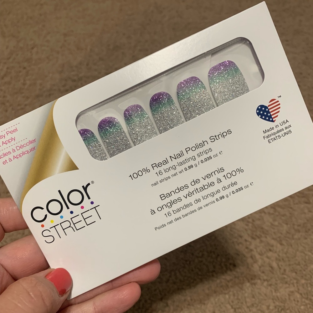 Color Street nail strips- Pacific Waters